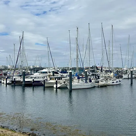 公寓 Surfbude, - Moderne In Direkter Strandnaehe Mit Eigenem Eingang, Sauna, Kaminofen, Balkonterrasse Und Parkplatz