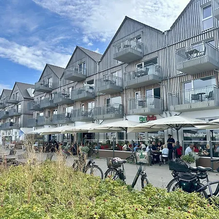 Surfbude, - Moderne In Direkter Strandnaehe Mit Eigenem Eingang, Sauna, Kaminofen, Balkonterrasse Und Parkplatz